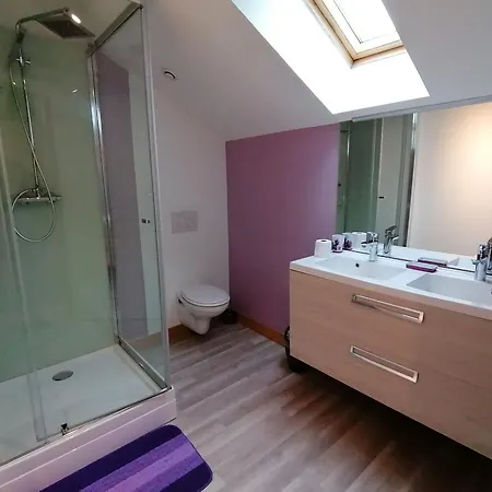 Gite Avec Grand Jardin, Salle De Jeux, Et Activites Nautiques, Entre Rennes Et Angers - Fr-1-600-34 *